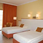 Luz Del Mar 4*